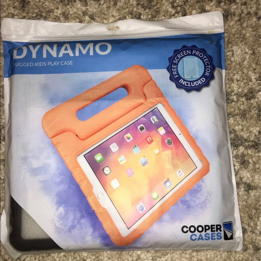 iPad rubber Cary case!! No worries!! Durable!!